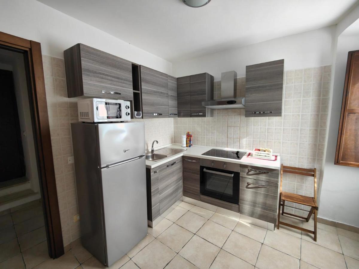 Il Borgoin Apartment Бареа Екстериор снимка