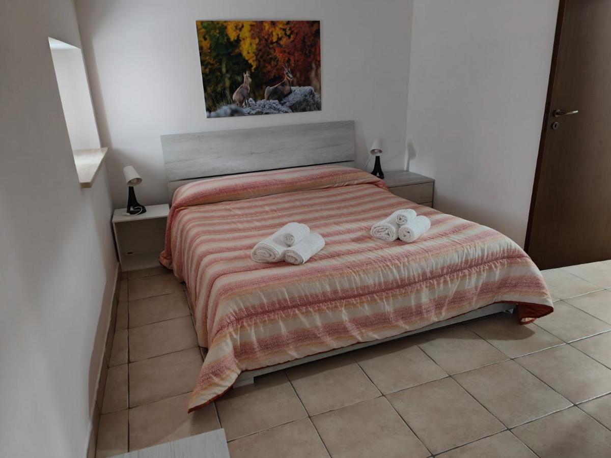 Il Borgoin Apartment Бареа Екстериор снимка